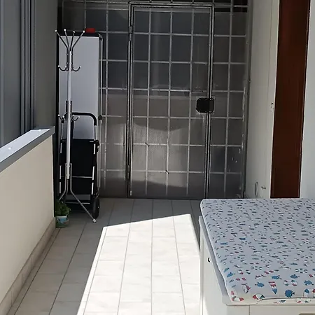 La Con Ampio Balcone Sul Mare Da Sabato A Sabato 리도아드리